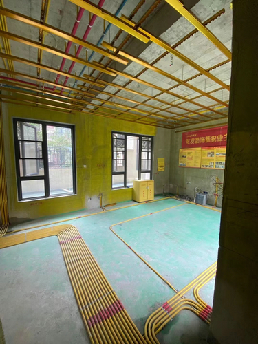 龙发装饰现场水电效果
